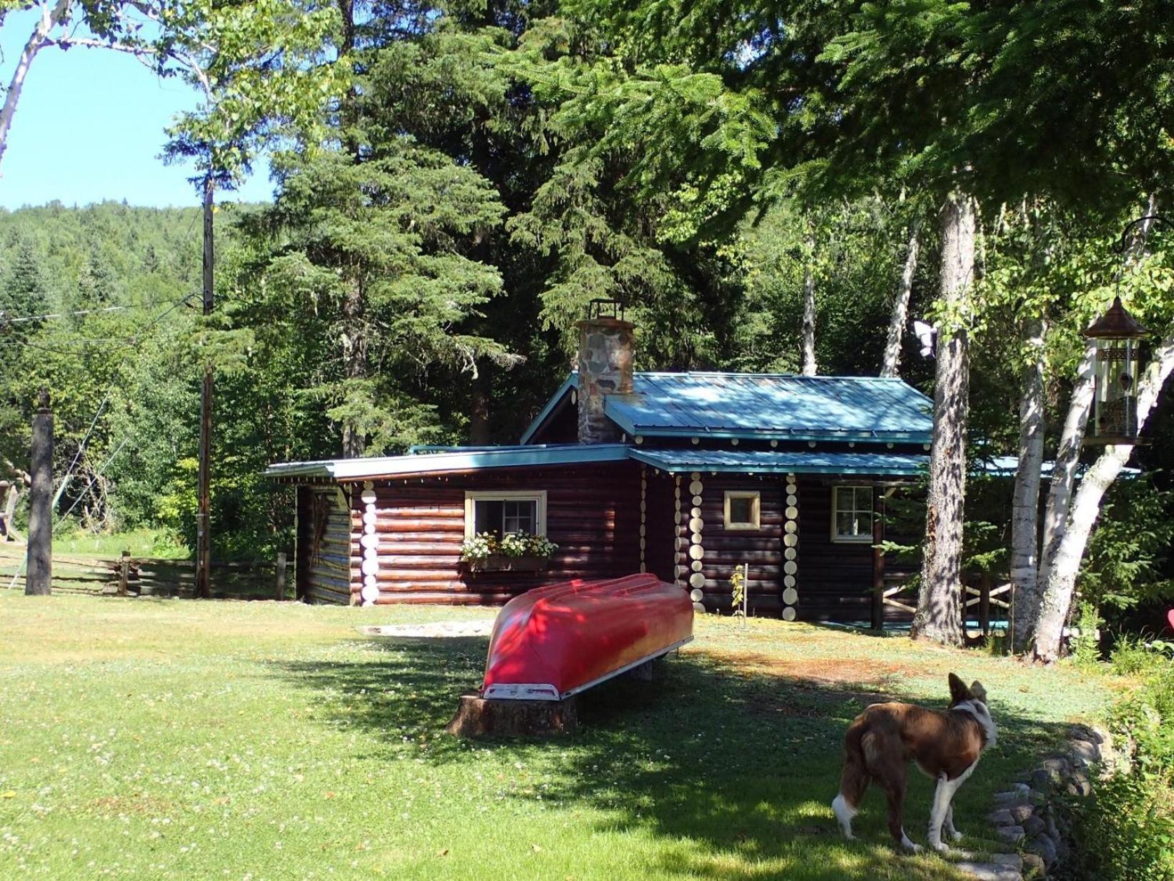 Domaine Le Bostonnais - Le Village En Bois Rond La Tuque Szoba fotó