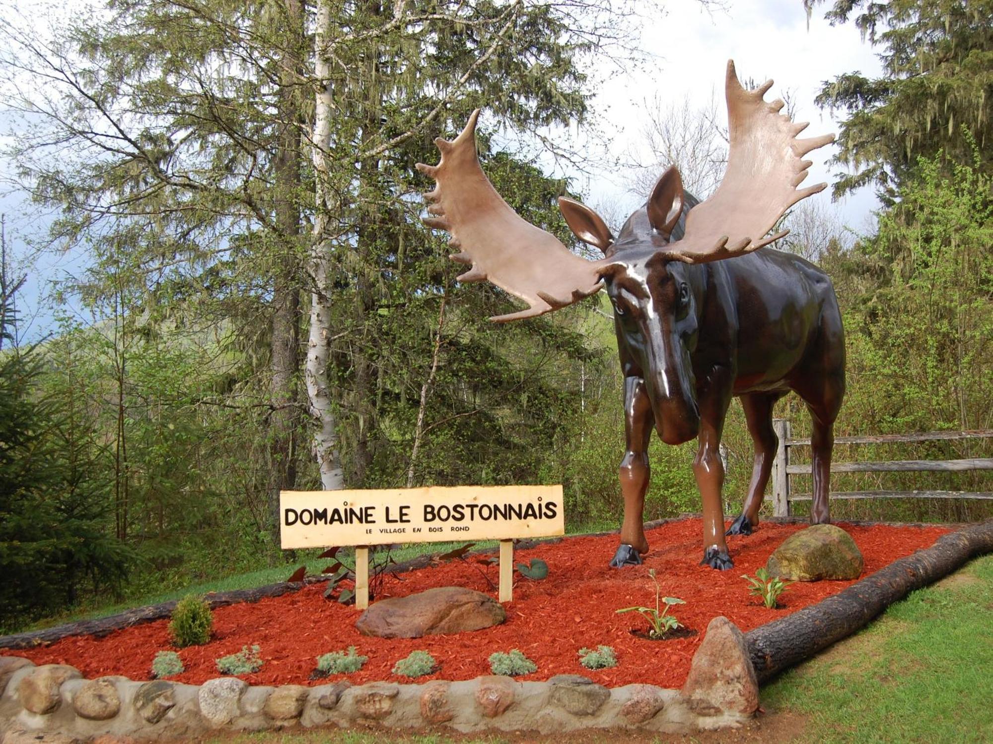 Domaine Le Bostonnais - Le Village En Bois Rond La Tuque Kültér fotó