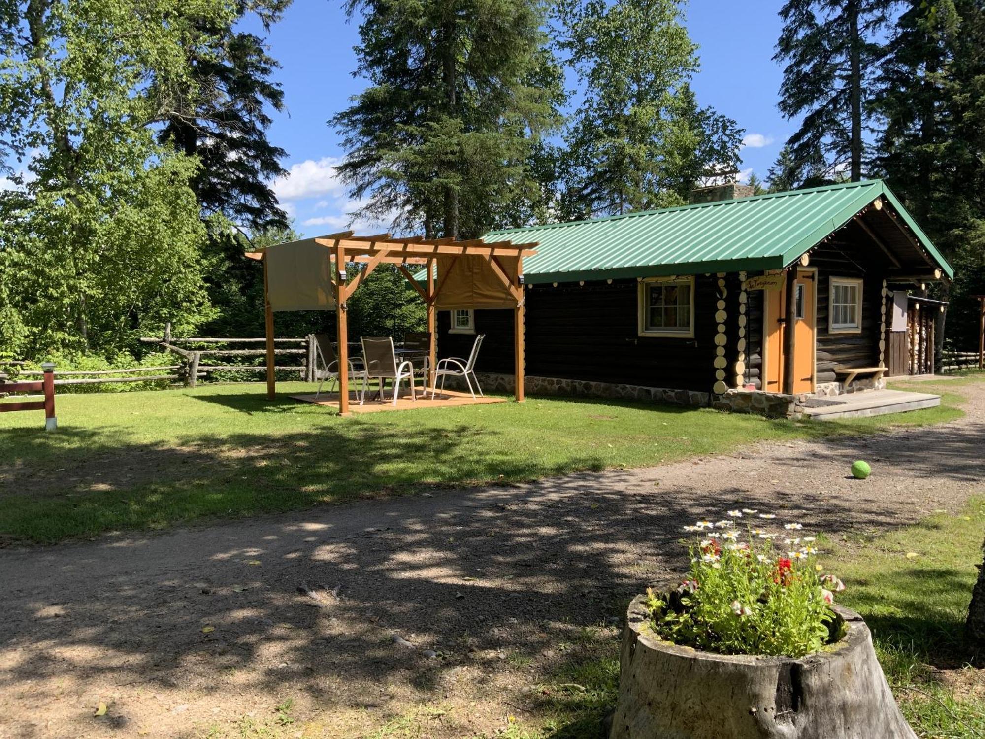 Domaine Le Bostonnais - Le Village En Bois Rond La Tuque Szoba fotó