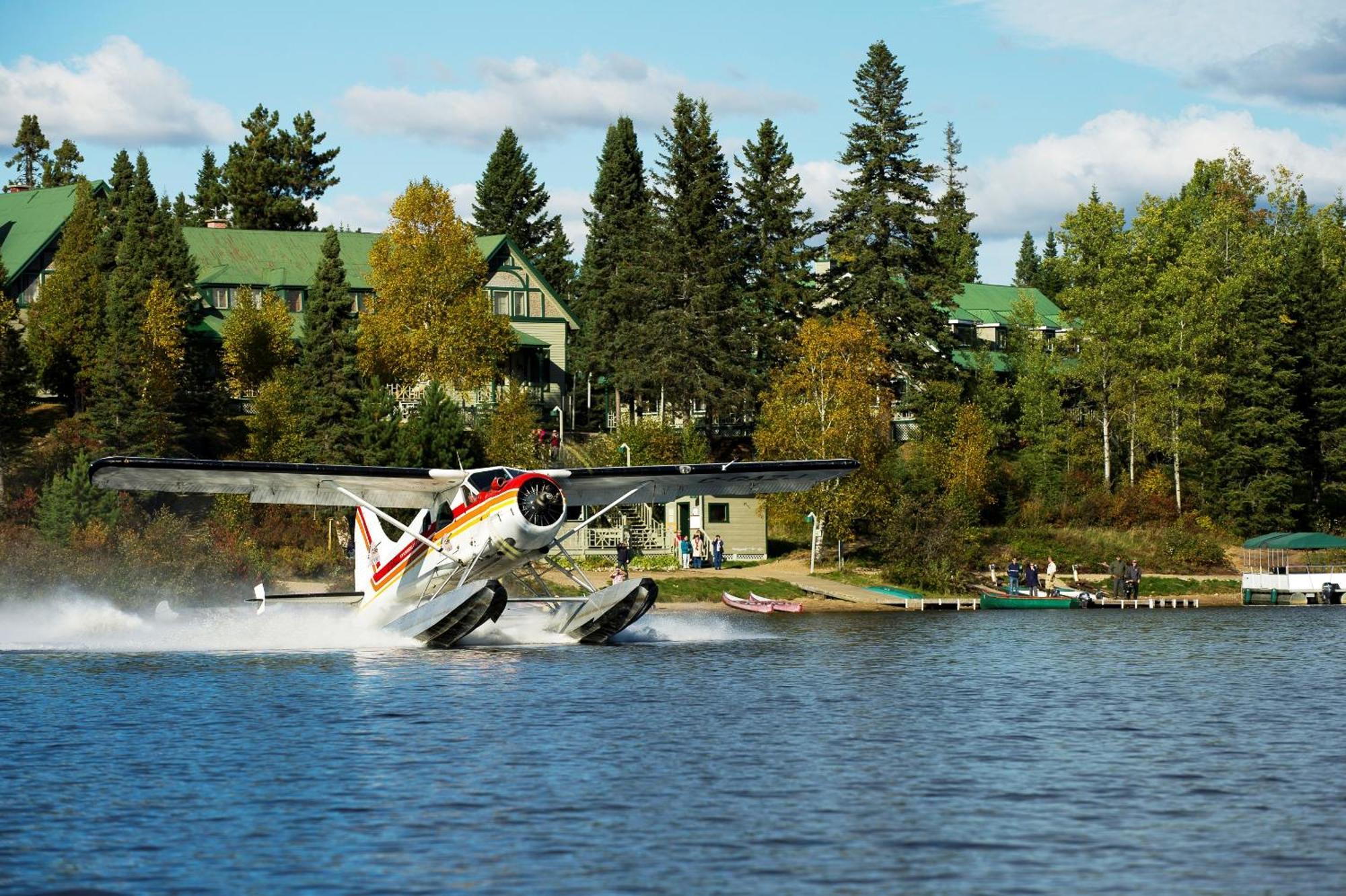 Domaine Le Bostonnais - Le Village En Bois Rond La Tuque Kültér fotó